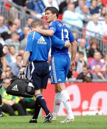 Chelsea FC London vs Portsmouth FC - FA Cup Final - Michael Ballack (Chelsea ) is substituted after being injured.  o0 pessimistisch, Abgang