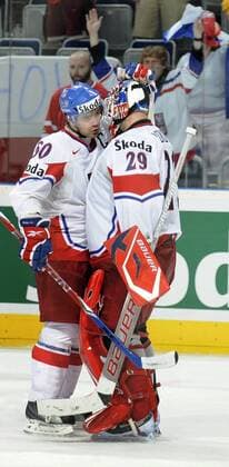 Czech s Tomas Vokoun (R) and Tomas Rolinek celebrate progress into quarterfinal after the World Cup game Canada vs Czech Republic in Group F, Mannheim, Germany, May 18, 2010. (CTKxPhoto RadekxPetrasek)  CTKPhoto54201005180947401 o0 Jubel, Freude