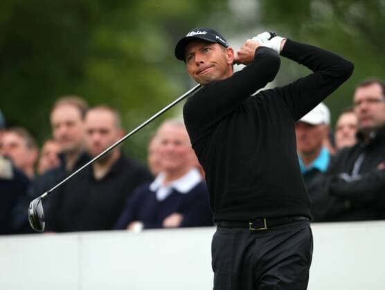 20 05 2010. Denmark s Soren Hansen tees off at the first hole of the first round of the PGA. BMW PGA Championship at Wentworth Golf Club, Surrey. xColinxReadx  ActionPlus11043452 Content restricted for UK based newspaper