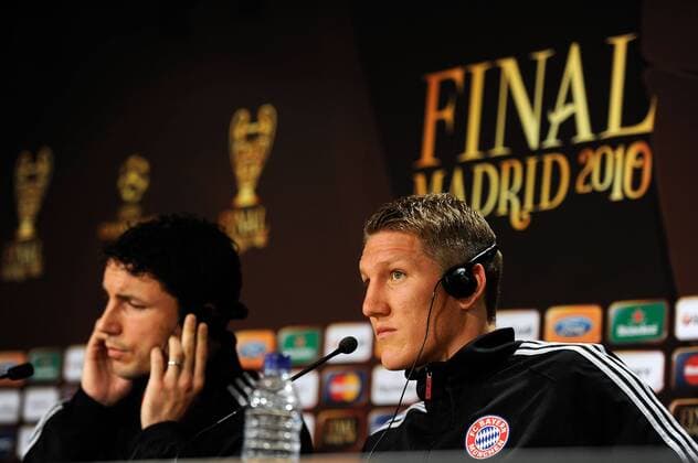 Fussball Madrid 21.05.2010 Champions League Finale Pressekonferenz FC Bayern München: Bastian Schweinsteiger re. und Mark van Bommel