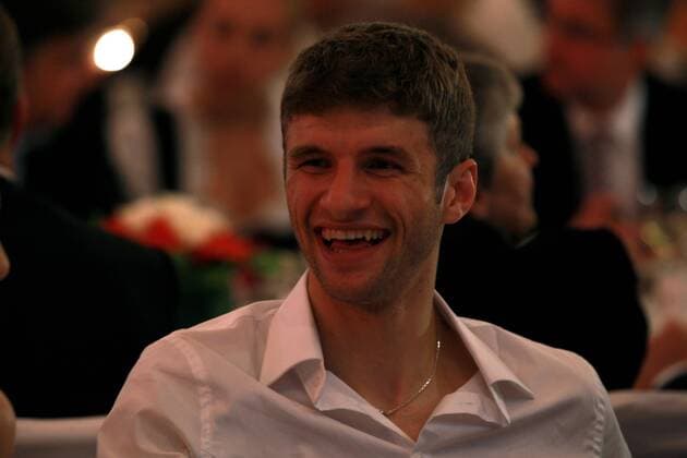 Thomas Mueller of Bayern Muenchen smiles during the Champions League banquett after the UEFA Champions League Final match between FC Bayern Muenchen and Inter Milan - May 22, 2010 in Madrid - Thomas Mueller o0 Freude o00 privat