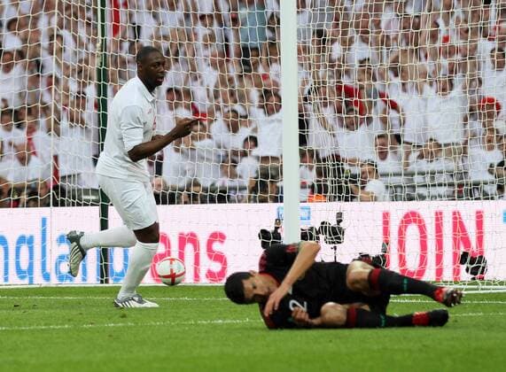 England s Ledley King (L) celebrates scoring his sides opening goal International Friendly - England vs Mexico - 24th May, 2010 EDITORIAL USE ONLY. No use with unauthorised audio, video, data, fixture lists, club league logos or live services. Online in-match use limited to 120 images, no video emulation. No use in betting, games or single club league player publications.
