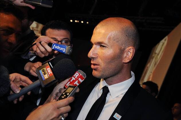 Vergabe der Fußball EURO 2016: ZINEDINE ZIDANE (FRA) - xJEANxBIBARDxFEPx  o0 Interview