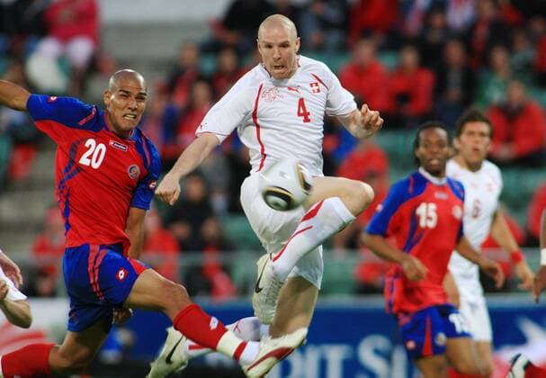 Testspiel, Schweiz - Costa Rica 0:1, Philippe Senderos (Schweiz,re) gegen Douglas Sequeira (Costa Rica) 