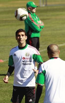 Jun 07, 2010 - Johannesburg - Defender RAFAEL MARQUEZ is back training with Mexico after injuring his right leg in a win against Italy, pictured during a training session of the Mexican World Cup squad in the field of the Waterstones College. ---  - ZUMAu78