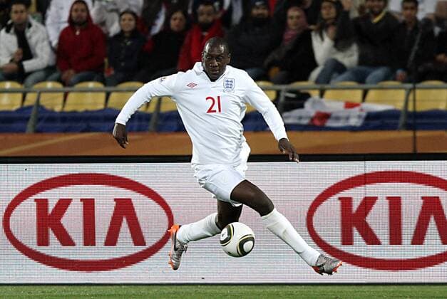 Emile Heskey (England), England - USA Icon009100612245 o0 Werbebande, Bande, Werbung Sponsor, Werbepartner, Werbung, Wirtschaft KIA EDITORIAL USE ONLY