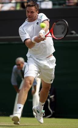 TENNIS - ATP, Wimbledon 2010 LONDON,ENGLAND,26.JUN.10 - TENNIS - ATP World Tour, Wimbledon 2010, Grand Slam. Bild zeigt Robin Soederling (SWE). 