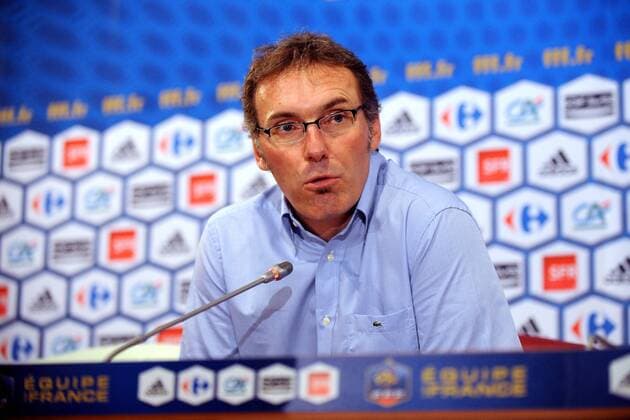 Laurent BLANC wird als neuer Nationaltrainer Frankreichs vorgestellt - AnthonyBibard - 