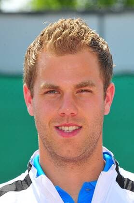 02.07.2010, Halle - Tennis Bundesliga 2010 - TC Blau Weiß Neuss - Julian REISTER GER