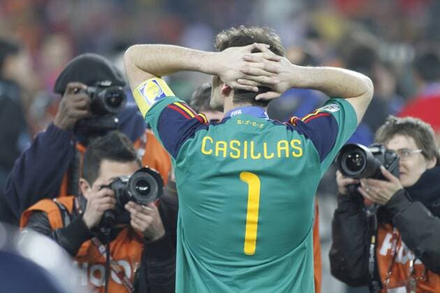 Iker Casillas (Spain, L) in the focus after beating Holland 1-0 in extra time. Soccer city. Johannesburg. . Sunday 11th July 2010 