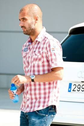 Trainer Josep Guardiola (FC Barcelona) x(207)xMayerxObadiax  (1256) o0 privat Pep