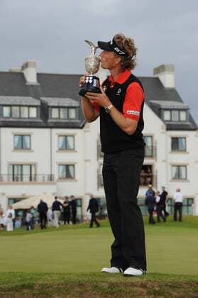 25 07 2010 Bernard Langer (GER) Winner of The senior Open Championship iafter the final round of the Mastercard British Senior Open Golf Championship on the Championship Course at Carnoustie, Angus, Scotland xKevinxBatchelorx  ActionPlus20143619 o0 Objekte, Shooting, Freude,