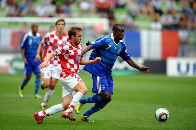 U19 EM, FRA (blau) vs CRO (rotweiß) --- Gael KAKUTA (R), Mario TICINOVIC - xAnthonyxBibardxFEPx