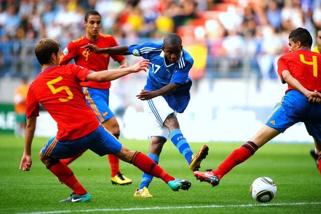 FRA (blau) vs ESP (rot) - Finale UEFA U19 EM - Cedric BAKAMBU - AnthonyxBibardxFEP - 