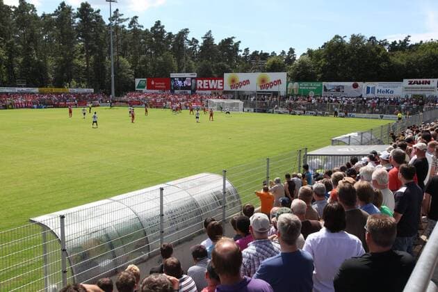 Hardtwaldstadion - SV Sandhausen