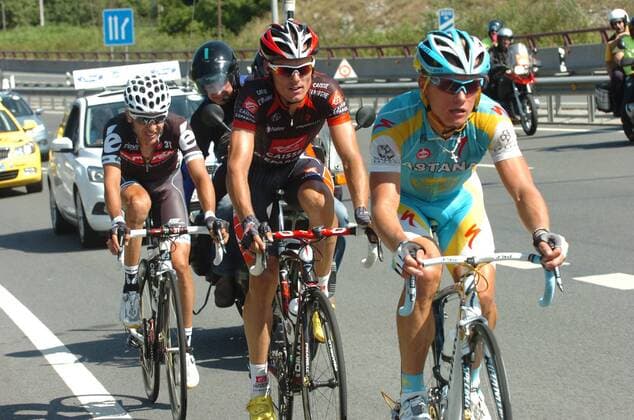 2010, Clasica San Sebastian, (R-L) Alexandre Vinokourov (Astana) , Luis Leon Sanchez Gil (Caisse d Epargne) und Carlos Sastre (Cervelo Test )  o0 dEpargne
