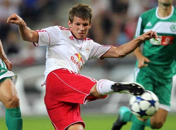 FUSSBALL - UEFA CL Quali, RBS vs Omonia SALZBURG,AUSTRIA,04.AUG.10 - FUSSBALL - UEFA Champions League Qualifikation, Red Bull Salzburg vs Omonia Nikosia. Bild zeigt Franz Schiemer (RB). 
