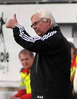 Champions League Qualifikation - Rosenborg Trondheim BK (RBK, weiss) - AIK Solna (Stockholm) - Trainer Nils Arne Eggen (RBK) - 
