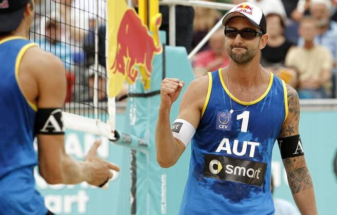 Beachvolleyball, CEV EM 2010 Berlin, Clemens Doppler (AUT) xHOCHxZWEIx xJuergenxTapx o0 Jubel Freude