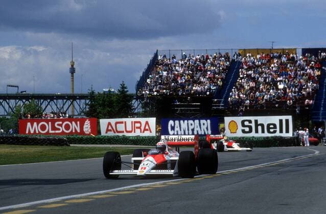 Alain Prost (Frankreich McLaren Honda) vor Ayrton Senna (Brasilien McLaren Honda)  o0 Aktion