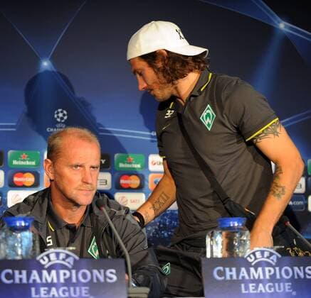 FUSSBALL 1. BUNDESLIGA SAISON 2010 2011 Pressekonferenz SV Werder Bremen am 17.08.2010 Trainer Thomas SCHAAF (li) und Torsten FRINGS (re, beide Bremen) 