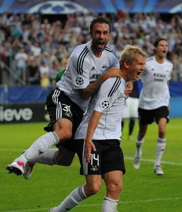 UEFA Champions League Play off Rosenborg Trondheim - FC Kopenhagen Lerkendal Stadion, Trondheim 17 august 2010 Steffen Iversen (R) und Rade prica (beide Rosenberg Trondheim) Torjubel  o0 Jubel Freude