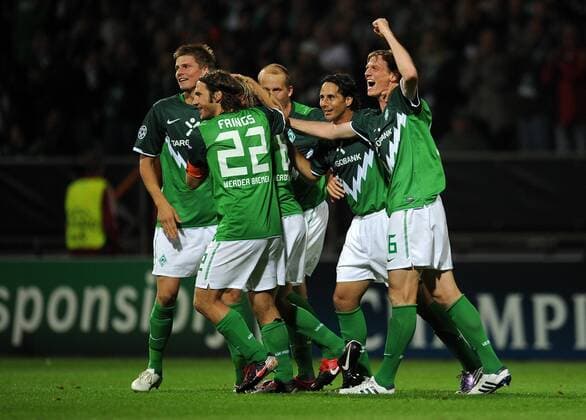 18.08.2010, Bremen - UEFA Champions League Qualifikation 2010 2011 - SV Werder Bremen vs Sampdoria Genua 3:1 --- Torjubel nach dem 1:0: Sebastian PROEDL, Torsten FRINGS, Claudio PIZARRO und Tim BOROWSKI (v.l., alle Bremen) ---  o0 Freude