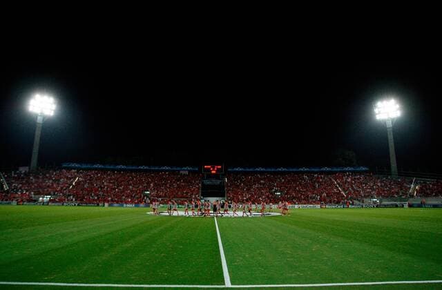 Champions League, Play-Off, Hapoel Tel Aviv FC. Bild zeigt das Bloomfield Stadion.  o0 Israel Abend abends Flutlicht Flutlichtspiel