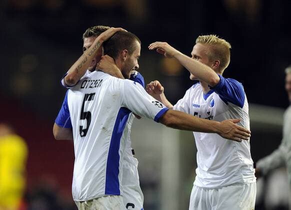 Champions League Play off, FC Copenhagen (white) vs. Rosenborg BK (black): FCK wins and qualifies for Champions League Group play. Sölvi Ottesen (L), FCK., Oscar Wendt, FCK.  o0 Jubel, Freude,
