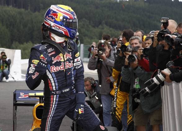 Motorsports Formula 1: World Championship 2010, GP of Belgium, Pole Position for Mark Webber (Australia, Red Bull Racing), xHOCHxZWEIx