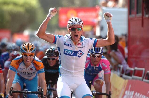 Vuelta 2010, 2. Etappe, Alcala de Guadaira - Marbella: Yauheni Hutarovich (Francaise des Jeux 2010) gewinnt die Etappe  o0 Etappensieger Ziel Zieldurchfahrt Jubel Freude