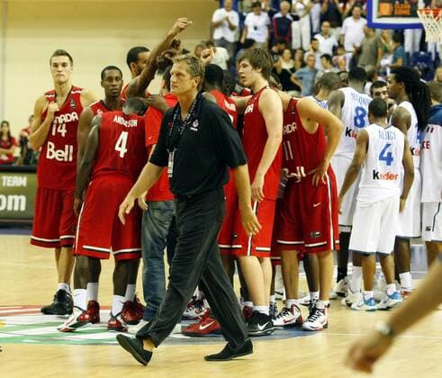 2010 FIBA World Championship GROUP D match between France (white) and Canada (red) at Halkapinar Dome Arena, Izmir. 31 August 2010. Pictured: Coach Leo Rautins of Canada.  o0 Nationaltrainer Totale