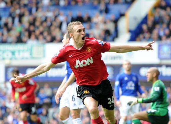Darren Fletcher of Manchester United celebrates scoring the equalising goal - Barclays Premier League FC Everton v Manchester United 11th September, 2010 EDITORIAL USE ONLY. No use with unauthorised audio, video, data, fixture lists, club league logos or live services. Online in-match use limited to 120 images, no video emulation. No use in betting, games or single club league player publications. o0 Jubel Freude Manu