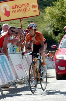 Vuelta a Espana 2010, 16. Etappe, Gijon - Cotobello: Etappensieger Mikel Nieve Iturralde (Euskaltel Euskadi)  o0 Sponsor Werbung Wirtschaft ahorra energia
