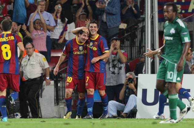 14.09.2010, Barcelona - UEFA Champions League 2010 2011 - FC Barcelona (red stripes) vs Panathinaikos Athens (green) 5:1 --- Lionel Messi (L) celebrates second goal with team mate David Villa  o0 Jubel Freude
