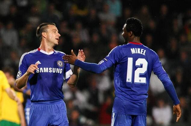 MSK Zilina (yelllow) vs. Chelsea FC London (blue) - JOHN TERRY (L), John Obi Mikel -  20100915LUK026 o0 Jubel, Freude,