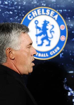 MSK Zilina (yelllow) vs. Chelsea FC London (blue) - Chelsea Coach CARLO ANCELOTTI -  20100915LUK032 o0 Logo