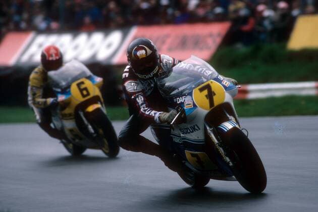 Barry Sheene (England Suzuki) vor Randy Mamola (USA Suzuki)  o0 Aktion 500er, 500ccm, 500-er, ccm
