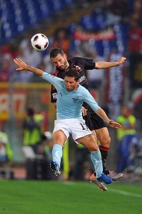 Lazio Rom (blau) vs. AC Mailand (schwarz): Gianluca Zambrotta (hi.)-Pasquale Foggia 