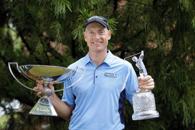 September 26, 2010: Jim Furyk (USA) holds the FedEx Cup and The Tour Championship trophy after winning in the final round of the FedEx Cup - The Tour Championship at East Lake Golf Club in Atlanta, Georgia. Furyk finished the tournament at 8 under par. Icon4881009260518 Fedexcup EDITORIAL USE ONLY