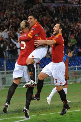 Torjubel AS Rom. Roma 28 09 2010 - Champions League 2010 2011, AS Rom - CFR Cluj : ANDREAXSTACCIOLI o0 Jubel, Freude