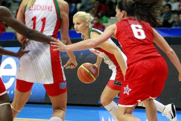 Basketball WM - USA - Weissrussland - Aliaksandra TARASAVA (Weissrussland, Mitte) - RVBellanger - 