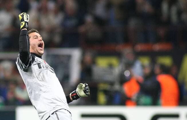 29-09-2010, Inter Mailand (blau) - Werder Bremen (weiß) - Julio Cesar ---  o0 Jubel Freude