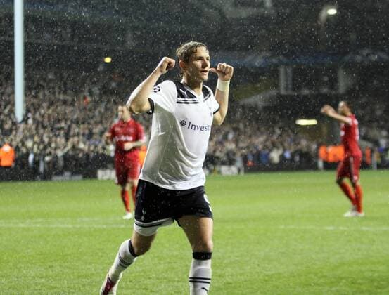 Tottenhams Roman Pavlyuchenko celebrates scoring his sides third goal - UEFA Champions League Group A: Tottenham Hotspur (white) v FC Twente Enschede - 29th September, 2010 - EDITORIAL USE ONLY. No use with unauthorised audio, video, data, fixture lists, club league logos or live services. Online in-match use limited to 120 images, no video emulation. No use in betting, games or single club league player publications. o0 Jubel Freude