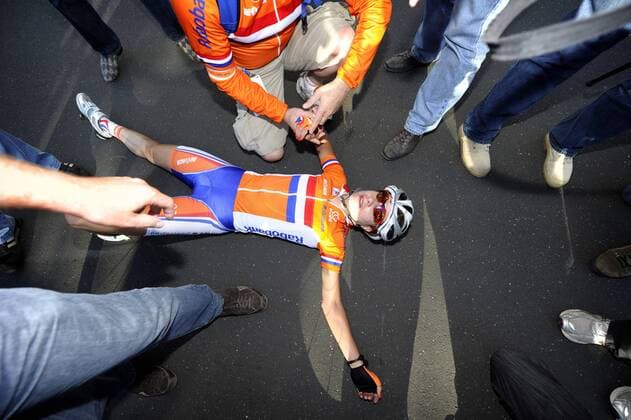 Geelong, 02 10 2010 CYCLING 2010 UCI ROAD WORLD CHAMPIONSHIPS MELBOURNE Marianne Vos (NED) - Zweite der WM 2010 - xVereeckenxNicoxPHOTONEWS  o0 Jubel, Freude Erschöpfung