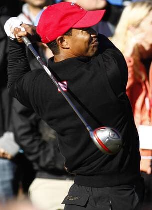 04.10.2010 The final day of the 38th Ryder Cup at Celtic Manor. Tiger Woods of Team USA tees off at the second. xHarryxEngelsx  ActionPlus20149909 Content restricted for UK based newspaper