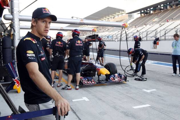 Motorsports Formula 1: World Championship 2010, GP of Japan, 05 Sebastian Vettel (GER, Red Bull Racing), xHOCHxZWEIx