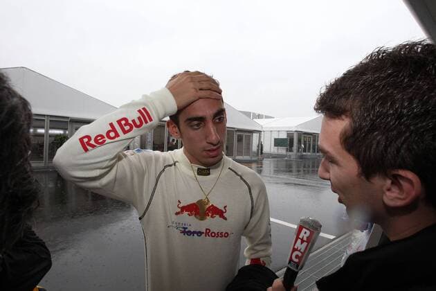Formel 1, GP von Japan in Suzuka, 09.10.10 Sebastien Buemi, Toro Rosso,