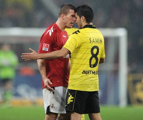 1. FC Köln - Borussia Dortmund, Lukas Podolski (Köln), links, und Nuri Sahin (BVB) gerieten aneinander