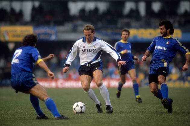 Karl Heinz Rummenigge (Inter Mailand, Mitte) o0 Karlheinz Aktion Hellas Verona